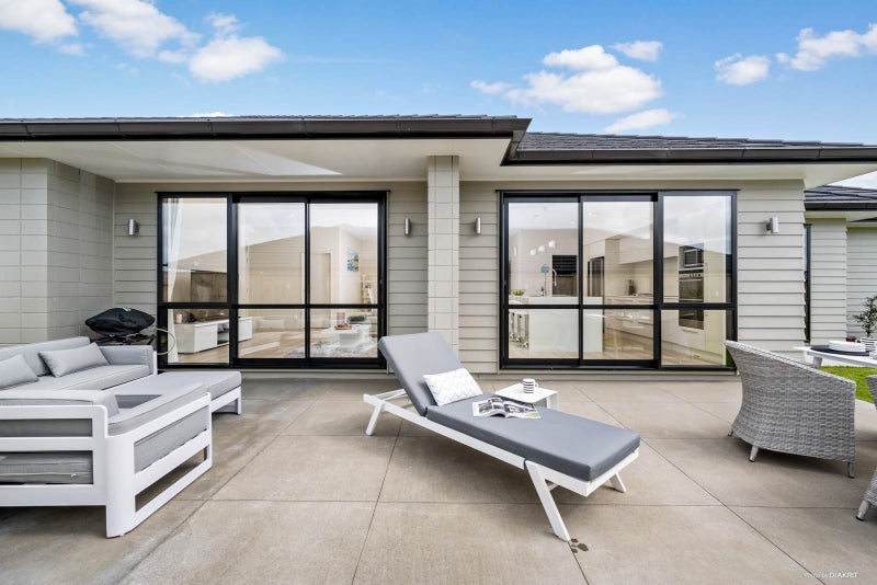 5 Doidge Street, Beachlands, Auckland - Carousel 2