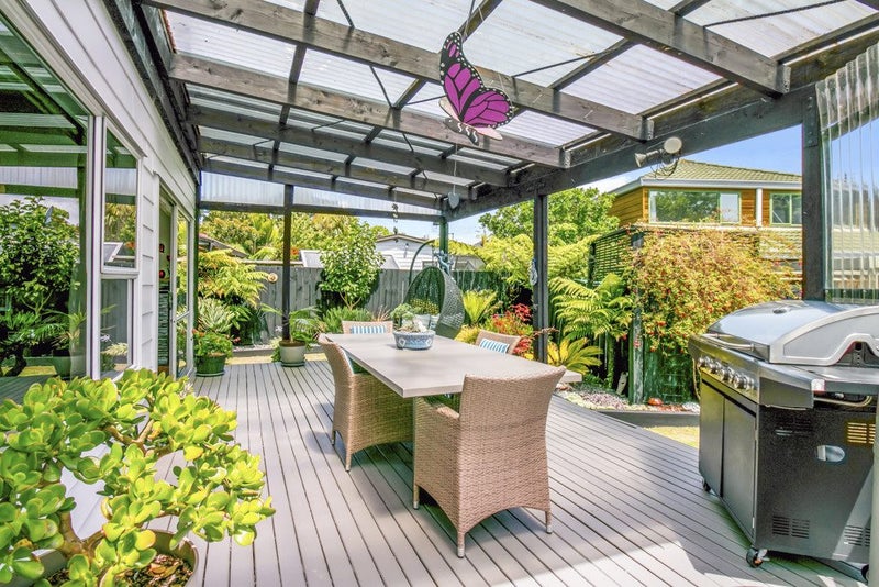 2 Titiwai Place, Birkenhead, Auckland - Carousel 2