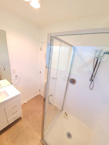 129 Walter Strevens Drive, Conifer Grove, Takanini - Carousel 16