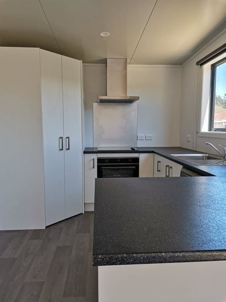 11 Pilcher Crescent, Naenae, Lower Hutt - Carousel 2