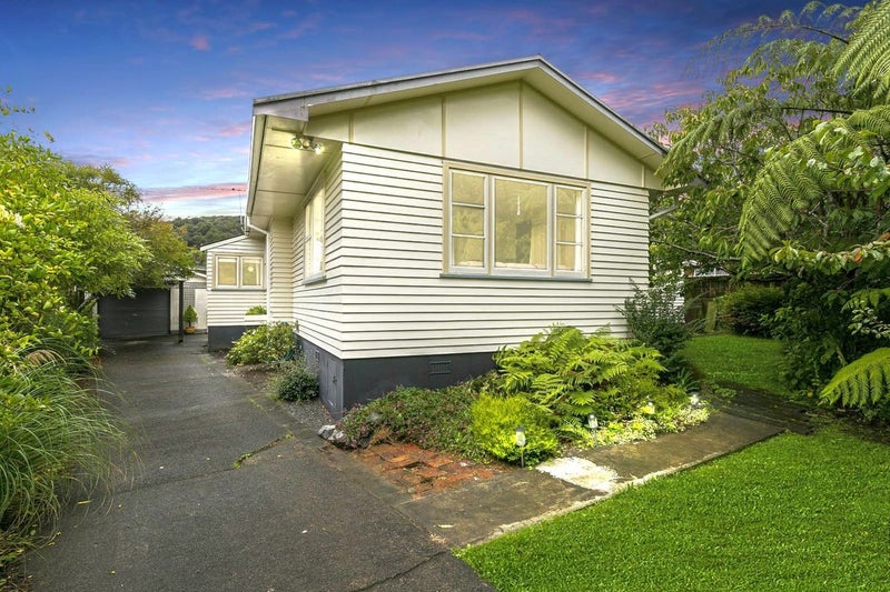 13 Tawhai Street, Stokes Valley, Lower Hutt - Carousel 17