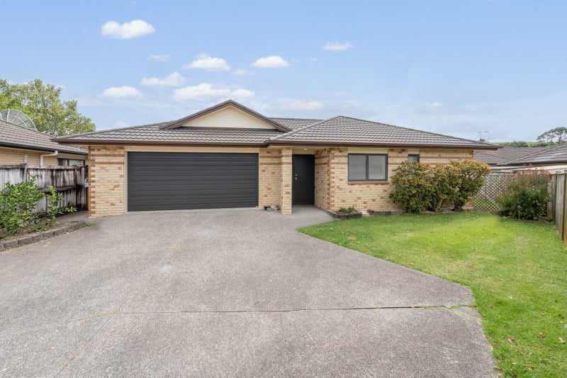 33A Belcoo Crescent, East Tamaki, Auckland - Carousel 1