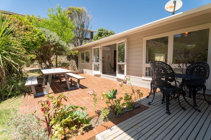 28 Whanake Street, Titahi Bay, Porirua - Carousel 1