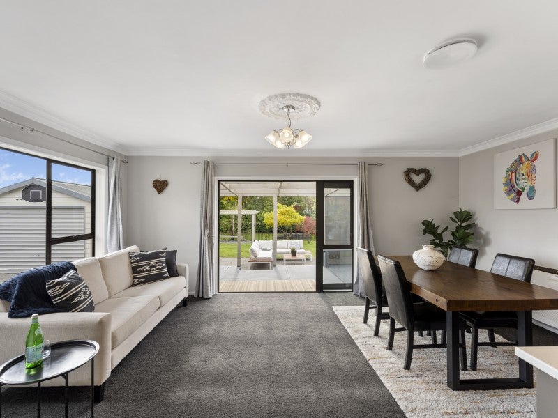 42 Barnes Road, Redwood, Christchurch - Carousel 2