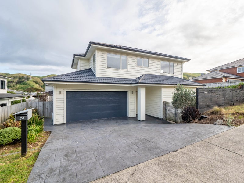24 Mauldeth Terrace, Churton Park, Wellington - Carousel 1