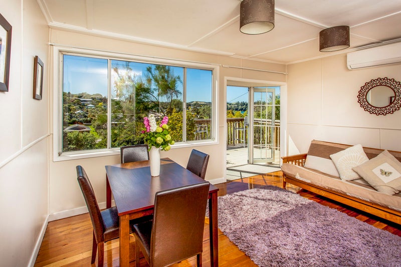 22 Lannan Road, Surfdale, Waiheke Island - Carousel 2