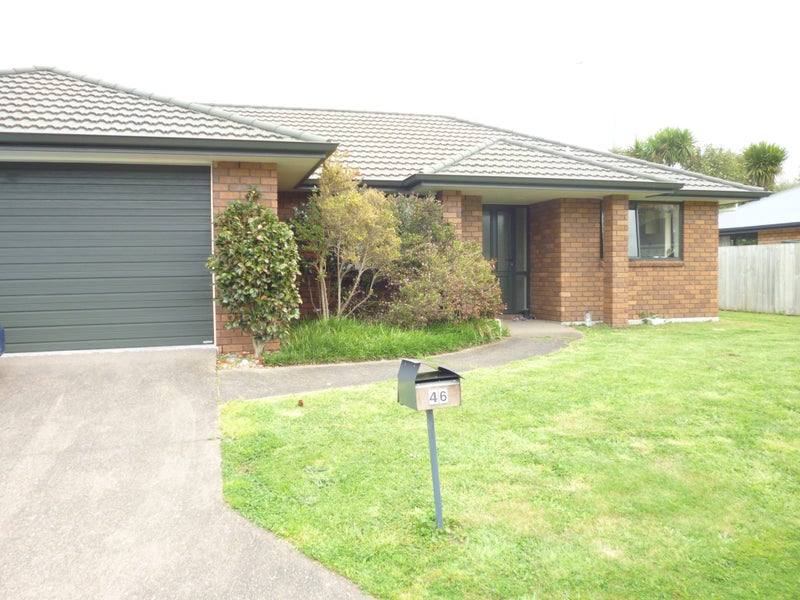 46 Nielsen Gardens, Rototuna, Hamilton - Carousel 1