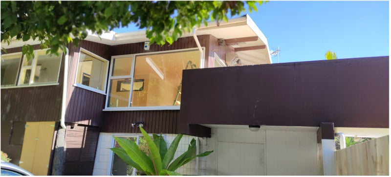 75 Sunrise Avenue, Murrays Bay, Auckland - Carousel 2