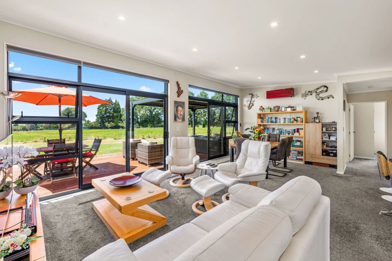 62 Parerohi Grove, Turangi - Carousel 2