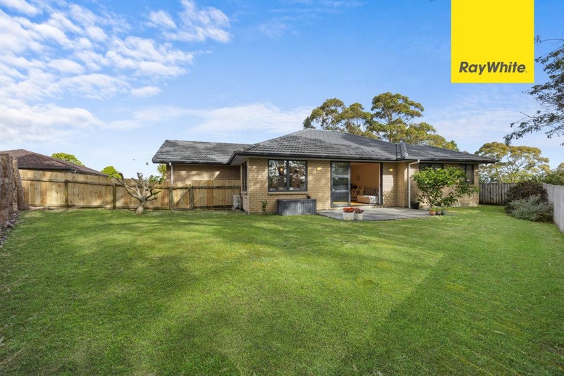 49 Cityview Place, Massey, Auckland - Carousel 1