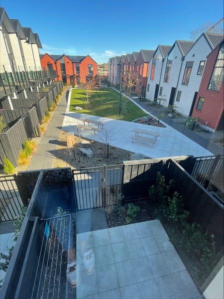 4/9 Donald Place, St Albans, Christchurch - Carousel 11