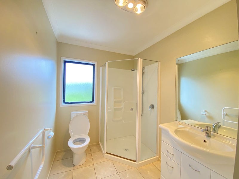 9A Bond Crescent, Forrest Hill, Auckland - Carousel 11