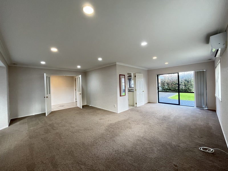 14 Brittas Place, East Tamaki, Auckland - Carousel 2
