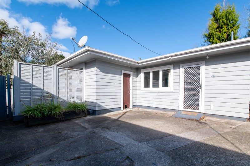 30 Uta Street, Utuhina, Rotorua - Carousel 1