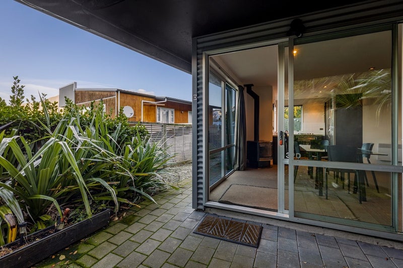32D Lomond Crescent, Queenstown, Queenstown - Carousel 1