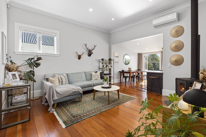 54 Herald Street, Berhampore, Wellington - Carousel 1