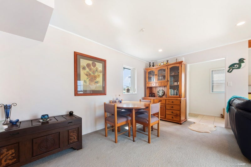 11/485 Don Buck Road, Massey, Auckland - Carousel 17