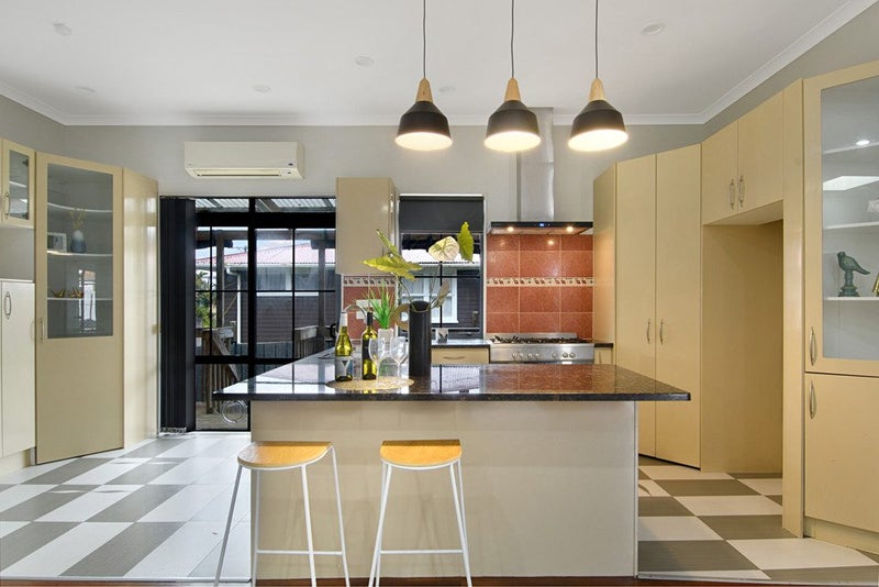 15A Kiernan Place, Kelston, Auckland - Carousel 2