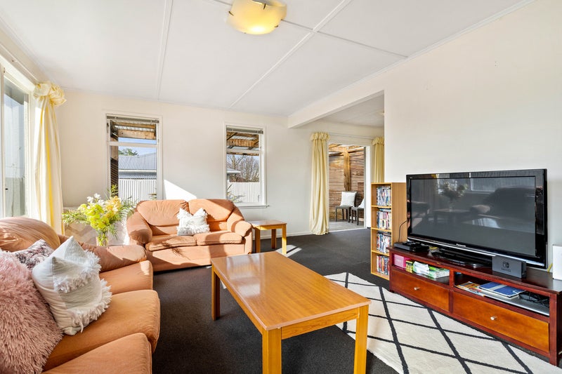 2/99 Hobsonville Road, West Harbour, Auckland - Carousel 2