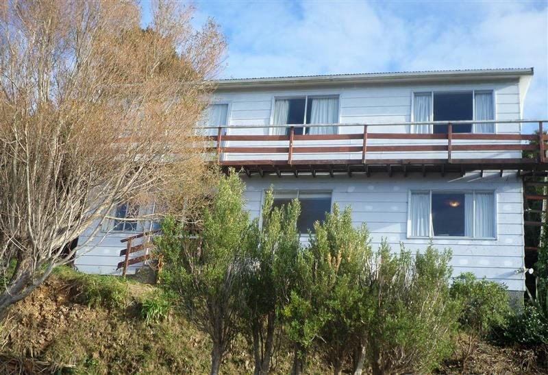 42 Winston Street, Crofton Downs, Wellington - Carousel 1