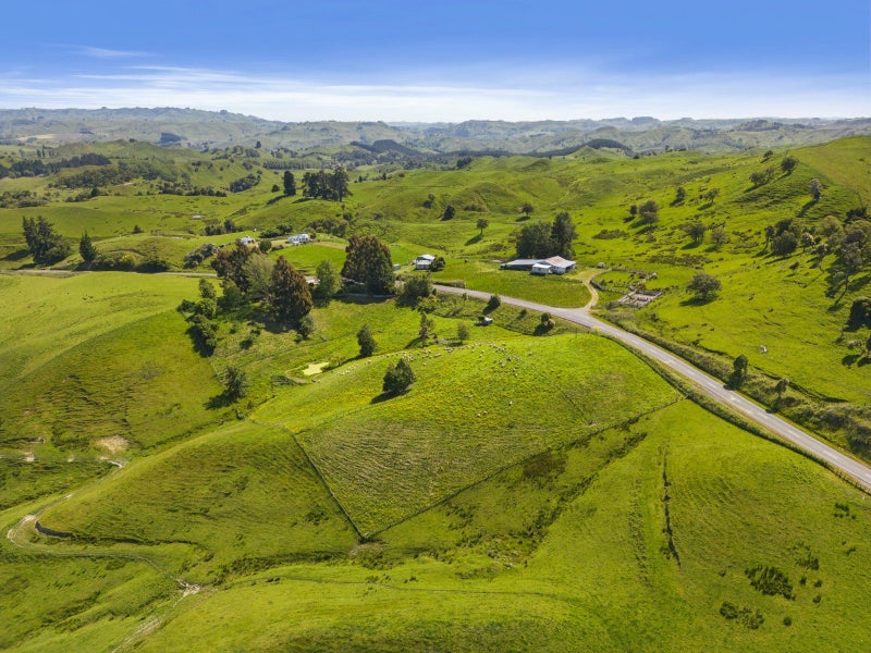 824 Spooners Hill Road, Taihape - Carousel 7