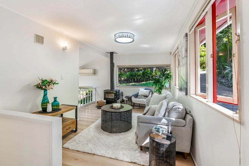 39 Wood Bay Road, Titirangi, Auckland - Carousel 2