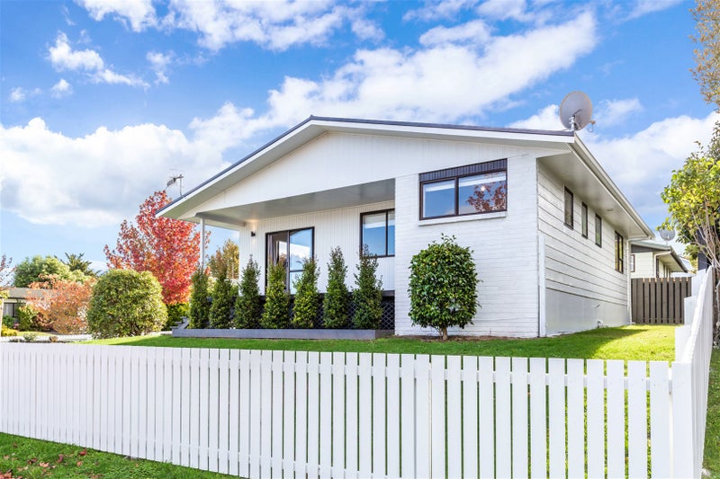 1/1 Garden Grove, Nukuhau, Taupo - Carousel 1