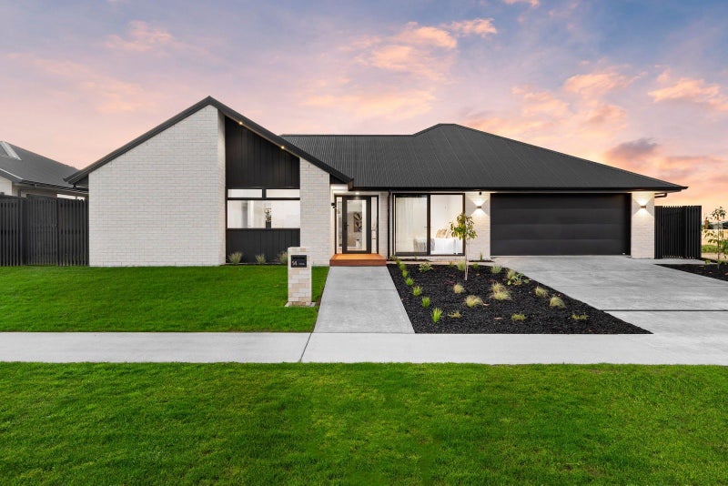 14 Hauhake Terrace, Leamington, Cambridge - Carousel 1