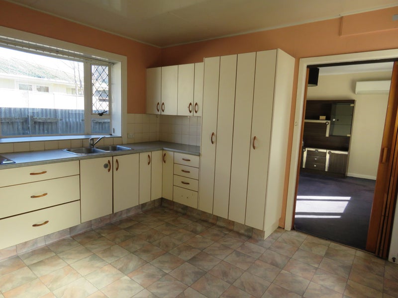 71 Withells Road, Avonhead, Christchurch - Carousel 3