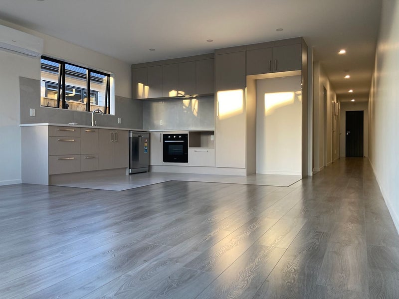 13A Tributary Parade, Karaka, Papakura - Carousel 1