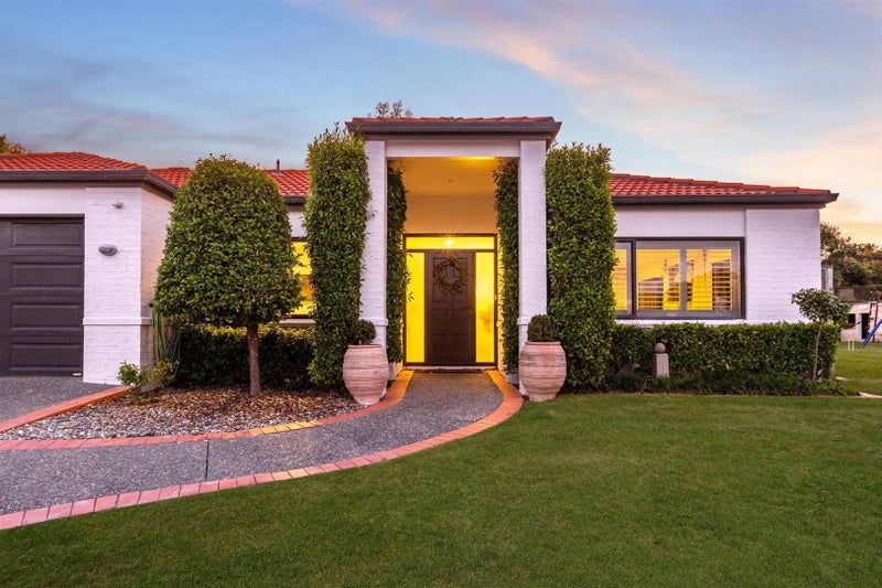 12 Bowman Place, Whitby, Porirua - Carousel 31