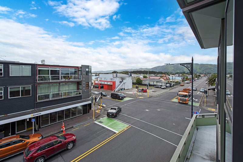 16/374 Jackson Street, Petone, Lower Hutt - Carousel 13