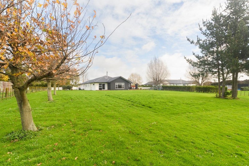 733 Stoney Creek Road, Bunnythorpe, Palmerston North - Carousel 2