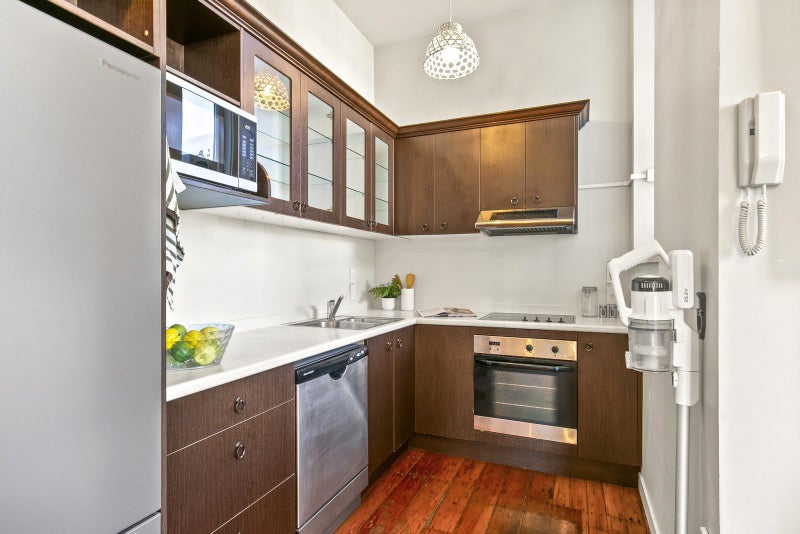 3/30 Hanson Street, Mount Cook, Wellington - Carousel 2