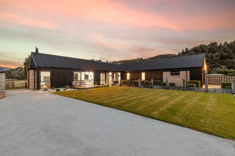 36 Cooper Crescent, Cromwell - Carousel 2