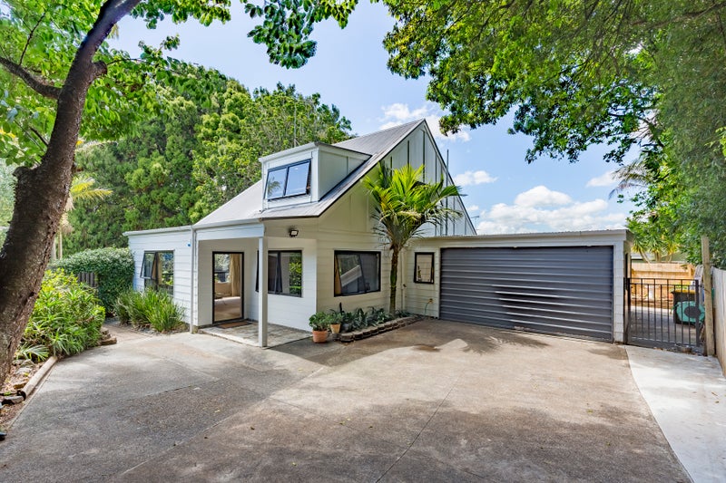 11B Butterworth Avenue, Opaheke, Papakura - Carousel 1