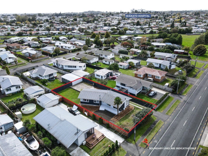 110 Collins Road, Melville, Hamilton - Carousel 29