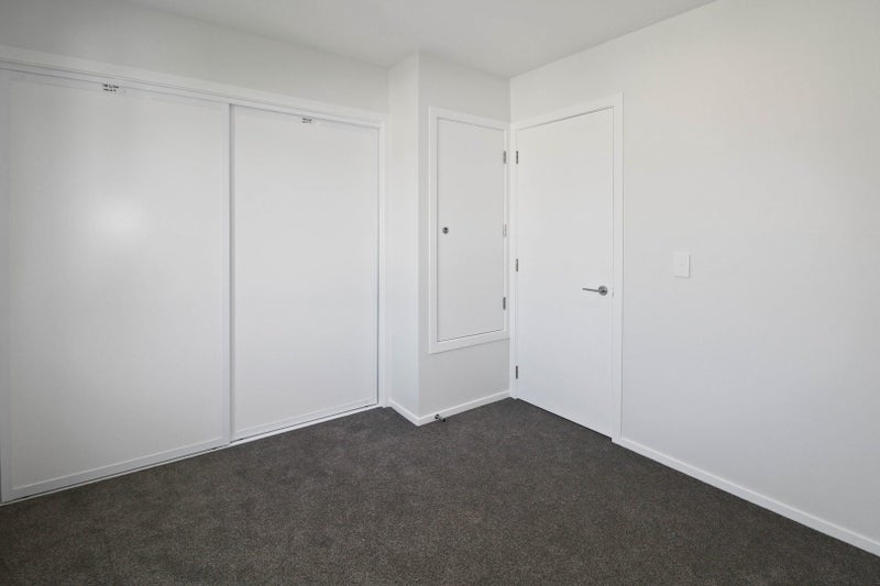 7/16 Sladden Street, Naenae, Lower Hutt - Carousel 9