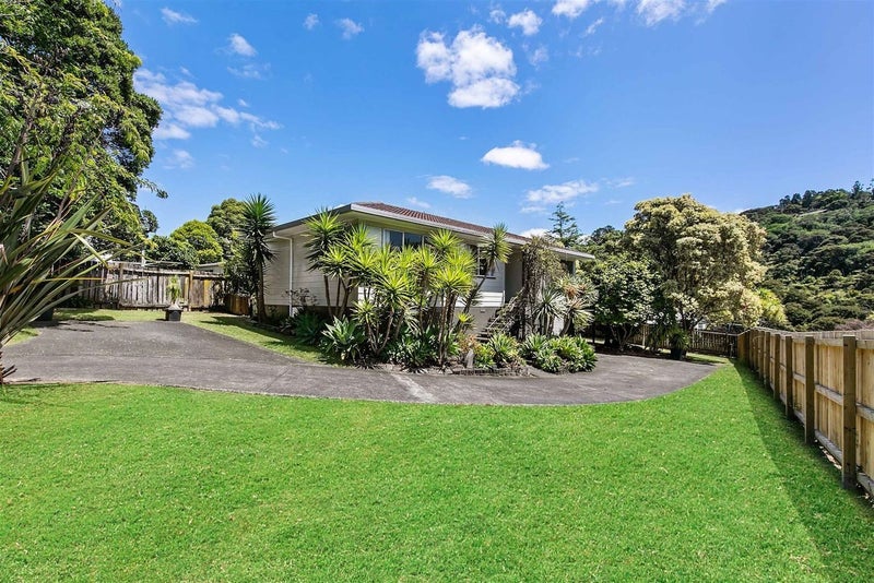 6 Glastron Place, Bayview, Auckland - Carousel 2