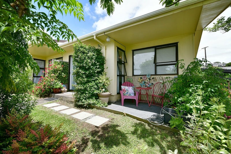 2/3 Miro Street, Helensville, Auckland - Carousel 1