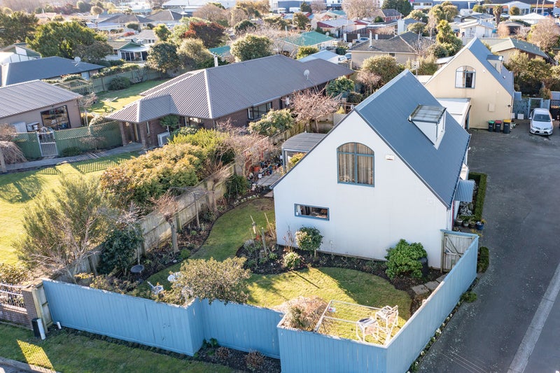 7 Seascape Gardens, Bromley, Christchurch - Carousel 20