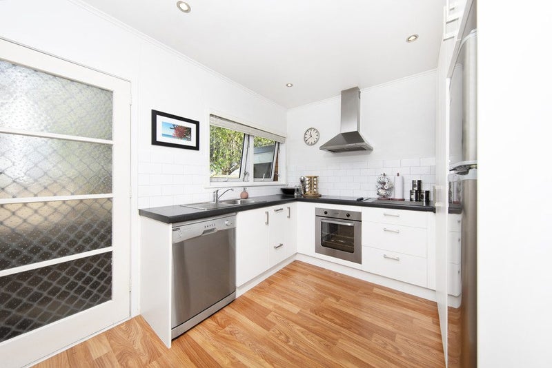 2/53 Wheturangi Road, Greenlane, Auckland - Carousel 2