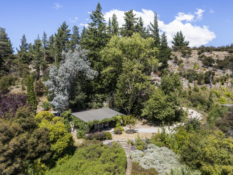 151 Church Road, Luggate, Wānaka - Carousel 1