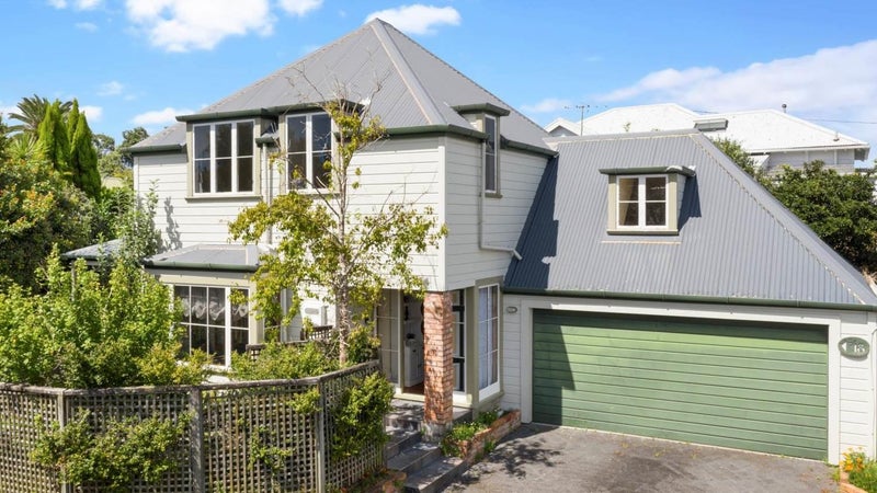 2/18 Church Street, Northcote Point, Auckland - Carousel 1