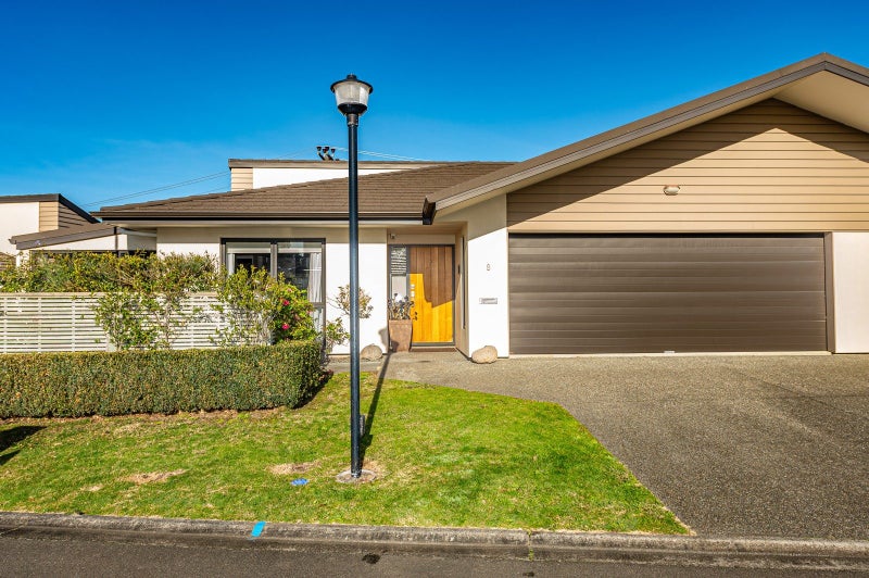 2/2 Caversham Road, Westmere, Whanganui - Carousel 1