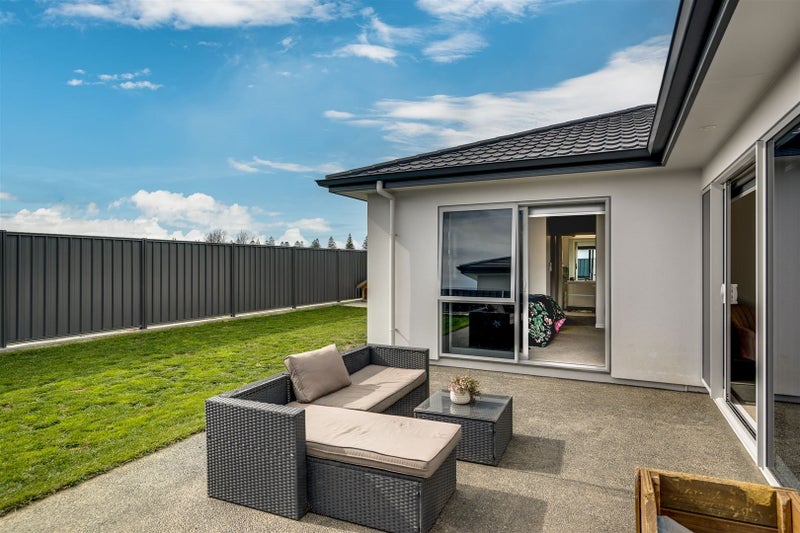 28 Hurunui DR, MEEANEE, NAPIER - Carousel 20