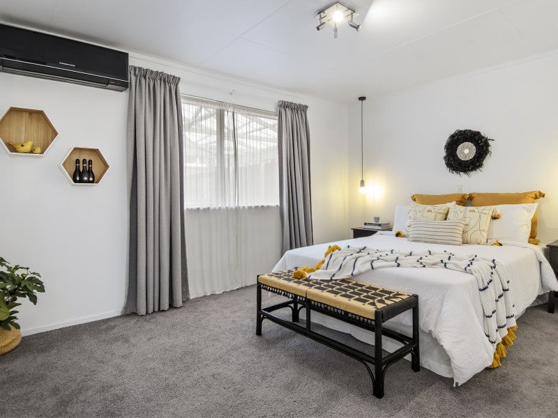 53B Hynds Road, Gate Pa, Tauranga - Carousel 1