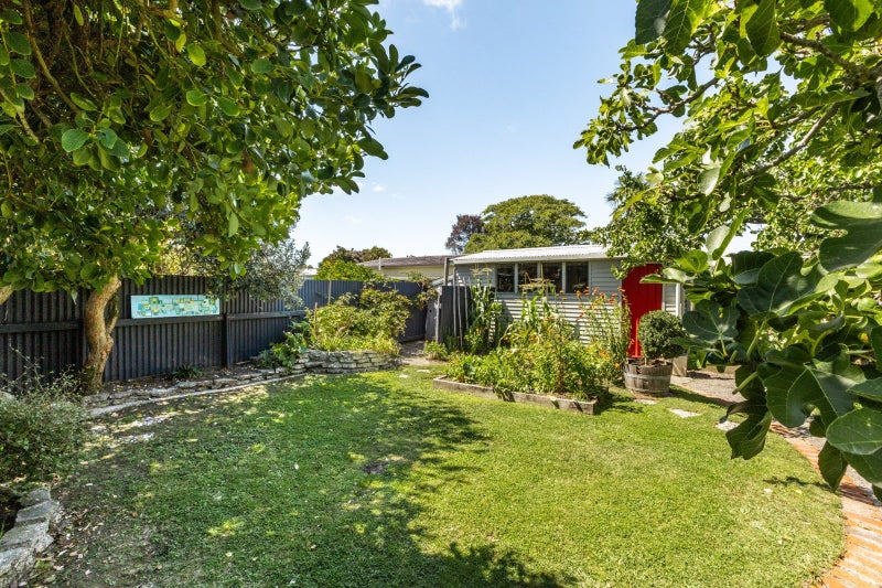 913 Fitzroy Avenue, Mahora, Hastings - Carousel 2