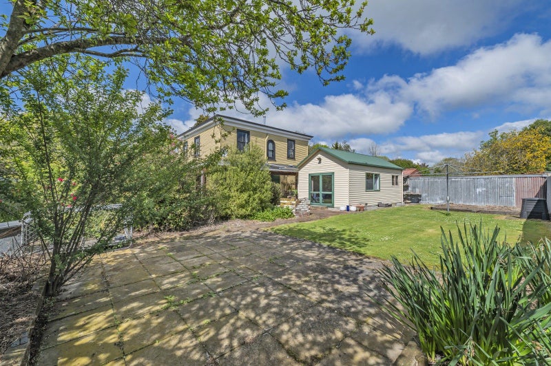 11 Selwyn Street, Leeston, Leeston - Carousel 38