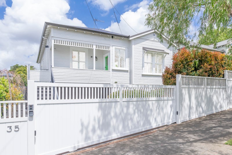 35 Baildon Road, Grey Lynn, Auckland - Carousel 1